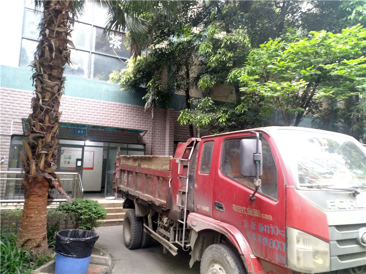二手房拆除清運，成都戰狼拆除羅蘭小鎮拆除施工案例